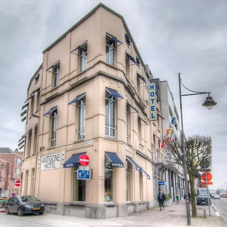 Antigone Hotell